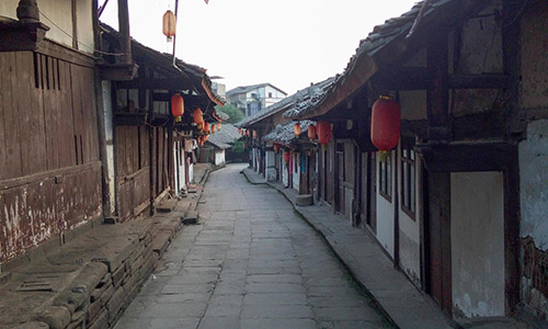 LX250-3消防摩托車成為蓬安古鎮(zhèn)滅火好幫手 LX250-3消防摩托車成為蓬安古鎮(zhèn)滅火好幫手