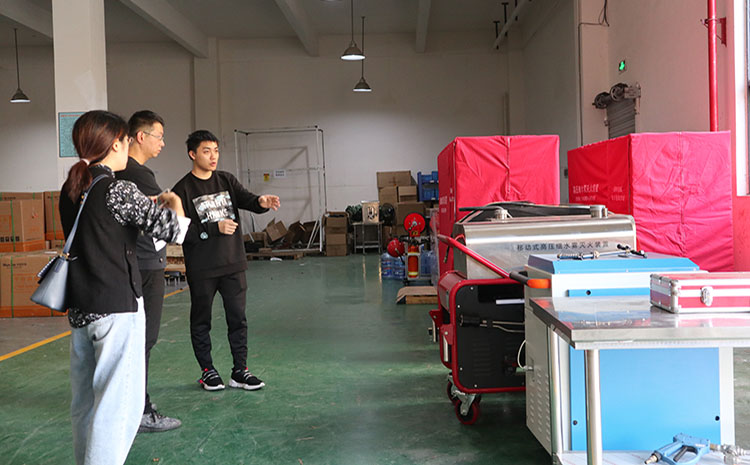 IMG_0143.jpg IMG_0143.jpg