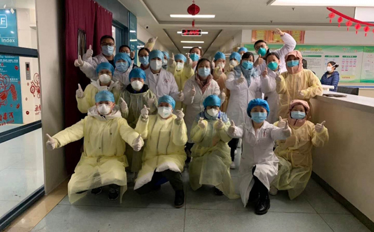 中山醫(yī)療隊(duì).jpg 中山醫(yī)療隊(duì).jpg