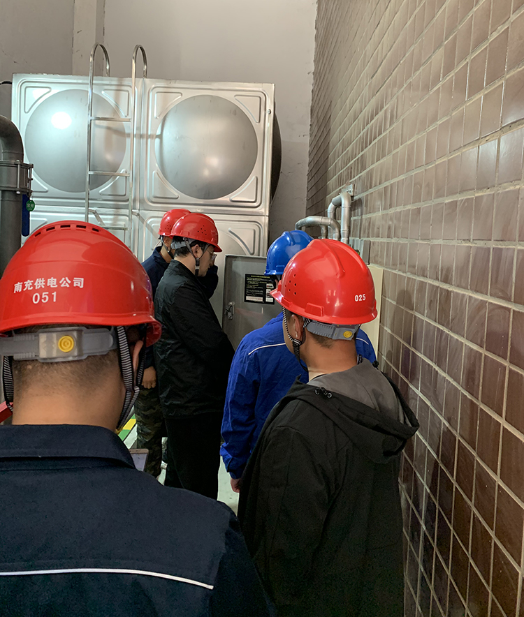 b92ee0ce989ea0e06e396536691fb6f.jpg b92ee0ce989ea0e06e396536691fb6f.jpg