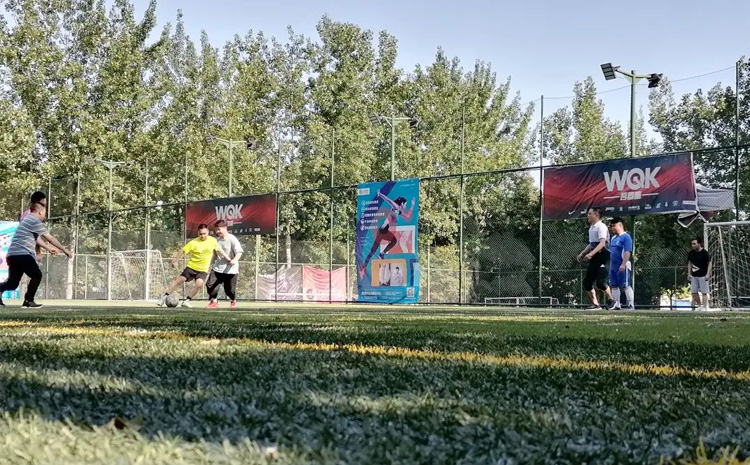 02-斯庫爾團(tuán)隊活動 酣暢淋漓，熱血足球.jpg