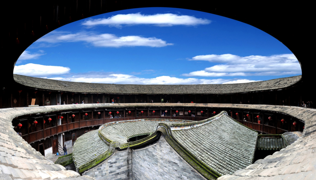 土樓內(nèi)部.png 土樓內(nèi)部.png