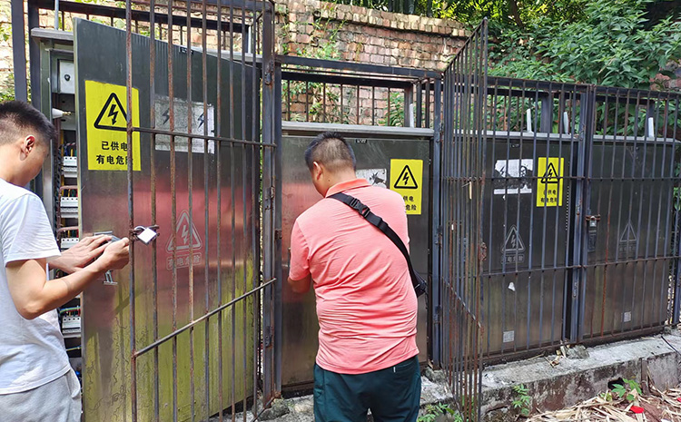 夜游三江.jpg 夜游三江.jpg